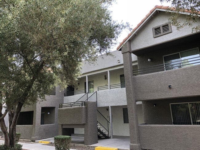 tides on twain apartments las vegas nv apartments com