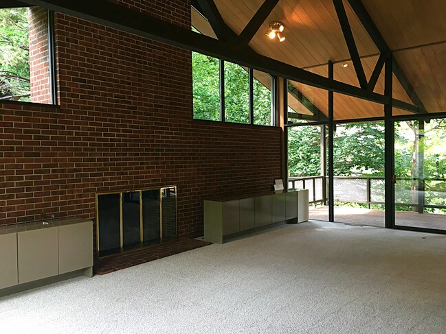 Foto del edificio - 421 Baseline Rd