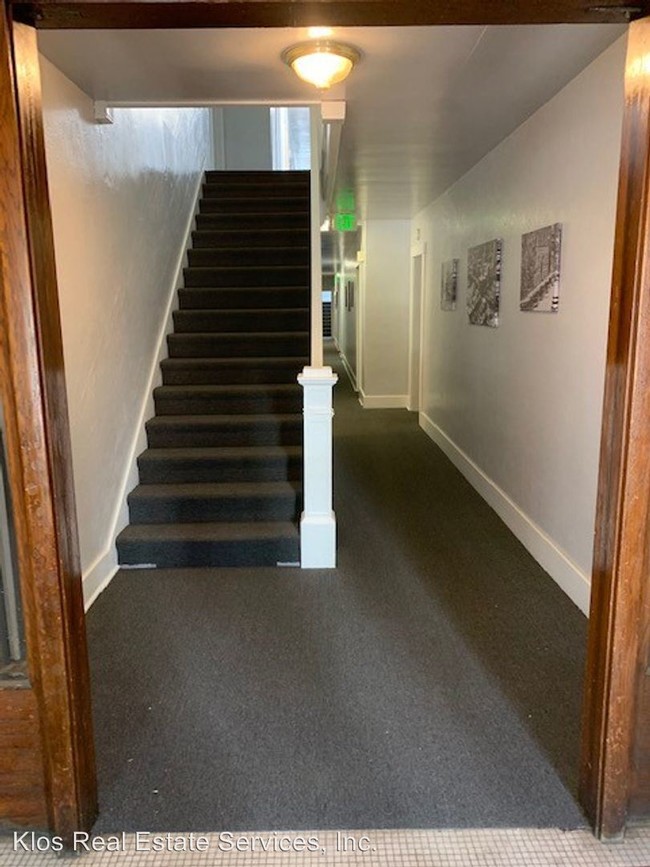 Foto del edificio - 1329 Grant St