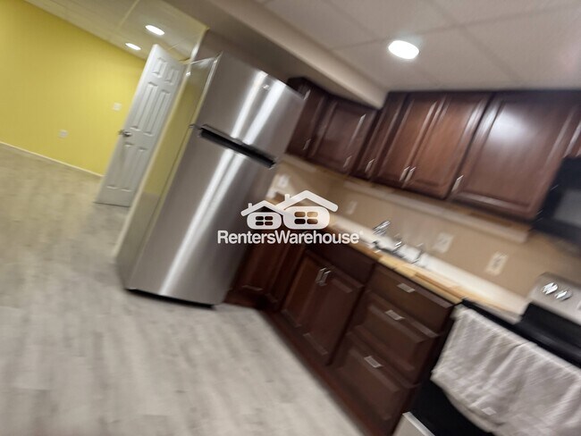 Foto del edificio - 7719 Middlegate Ct