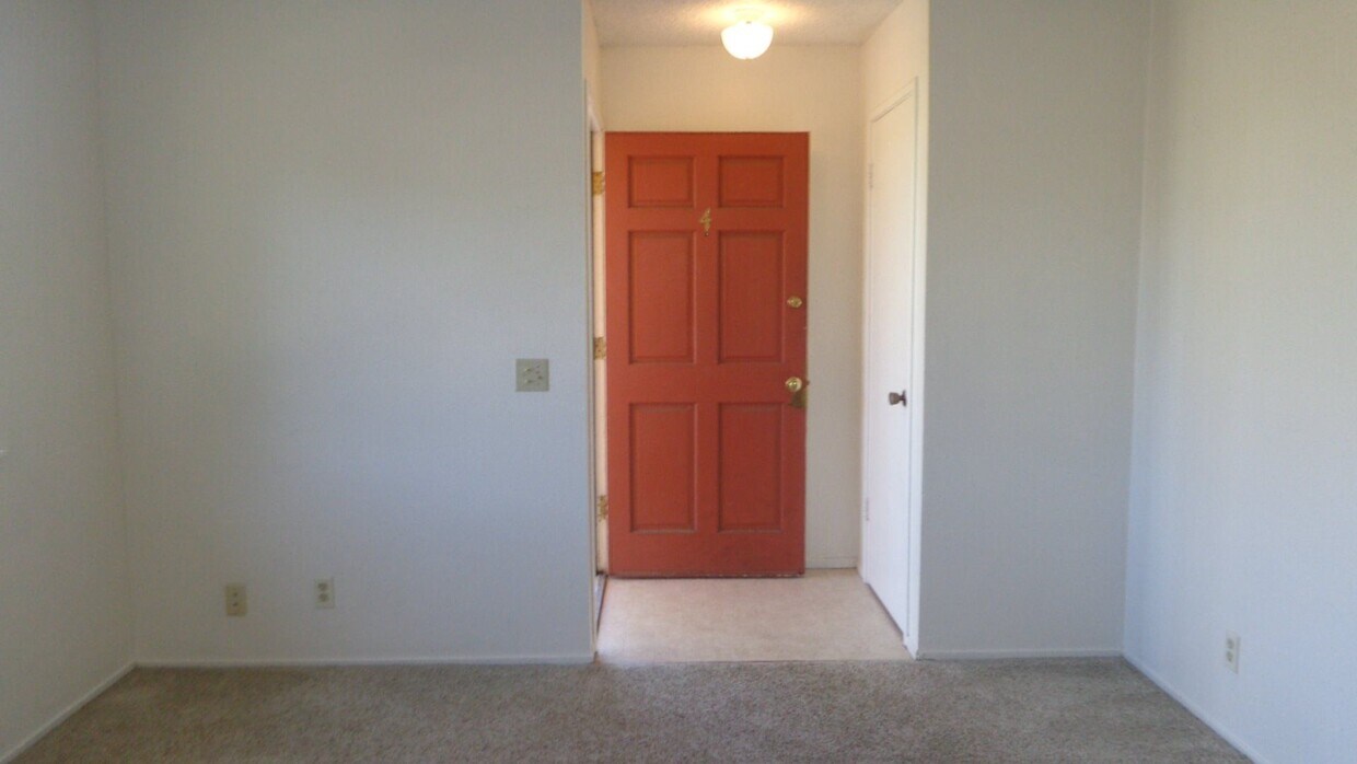 2 Bedroom Condo House Rental in Yuba City, CA