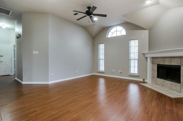 Foto del edificio - 883 San Jacinto Dr