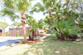 Building Photo - 11667 Timbers Way