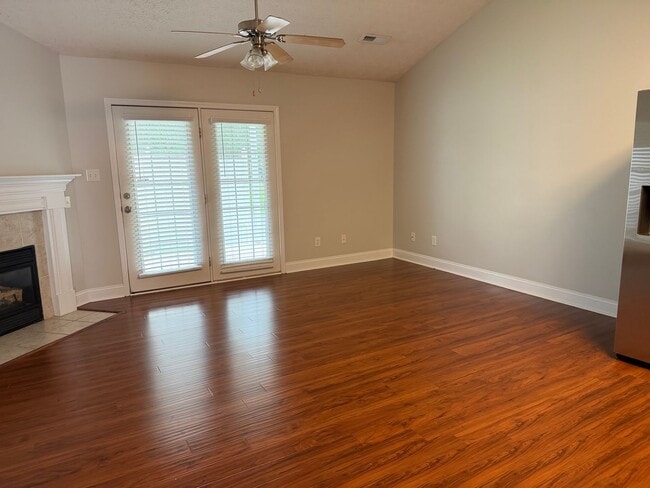 Building Photo - 5704 Reece Way