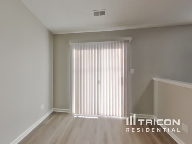 Building Photo - 1579 Winding Creek Trail