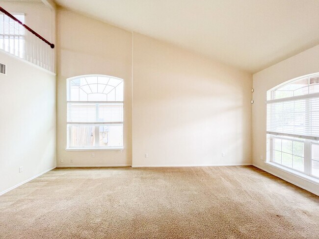 Building Photo - Available NOW!!!! Beautiful 2 Story home i...