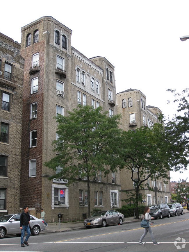 Building Exterior - 80-20 Broadway