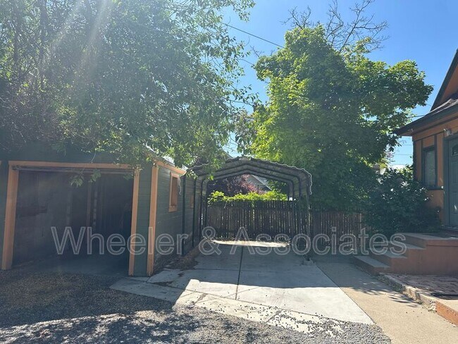 Building Photo - 1124 E 500 S