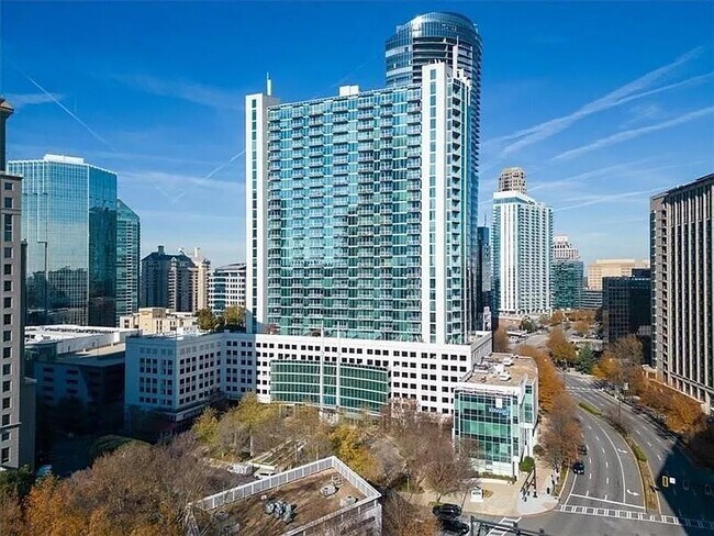 Building Photo - 3324 Peachtree Rd
