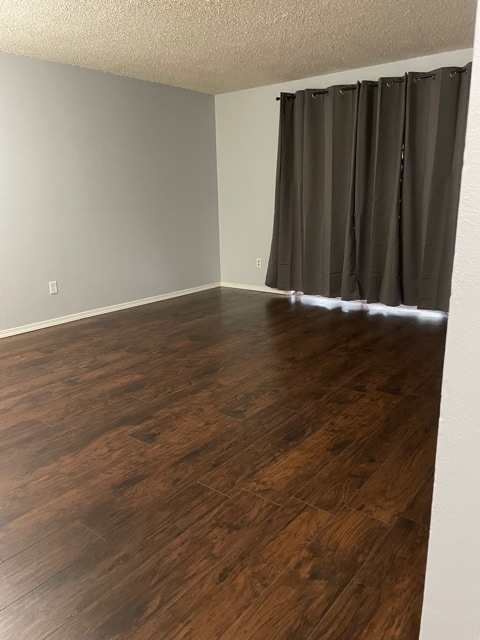 Building Photo - 21805 SE Alder Dr