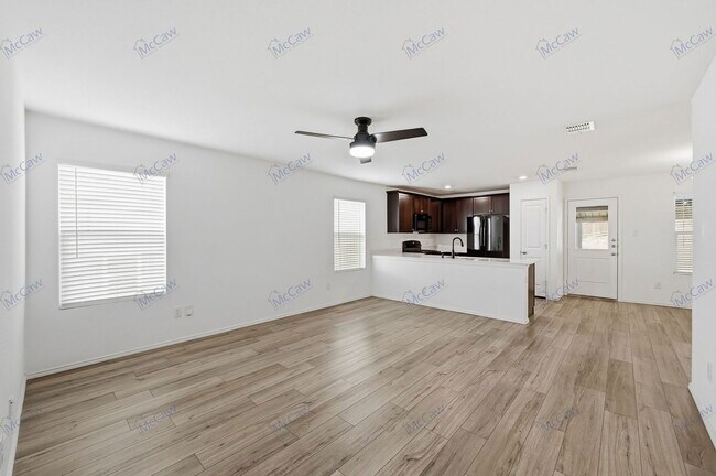 Foto del edificio - 9729 Motley Dr