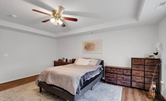 Building Photo - Spacious 4-Bedroom Home – Available Now!