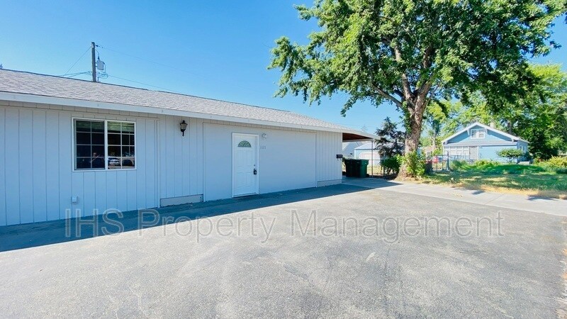 Foto principal - 1601 W 4th Ave