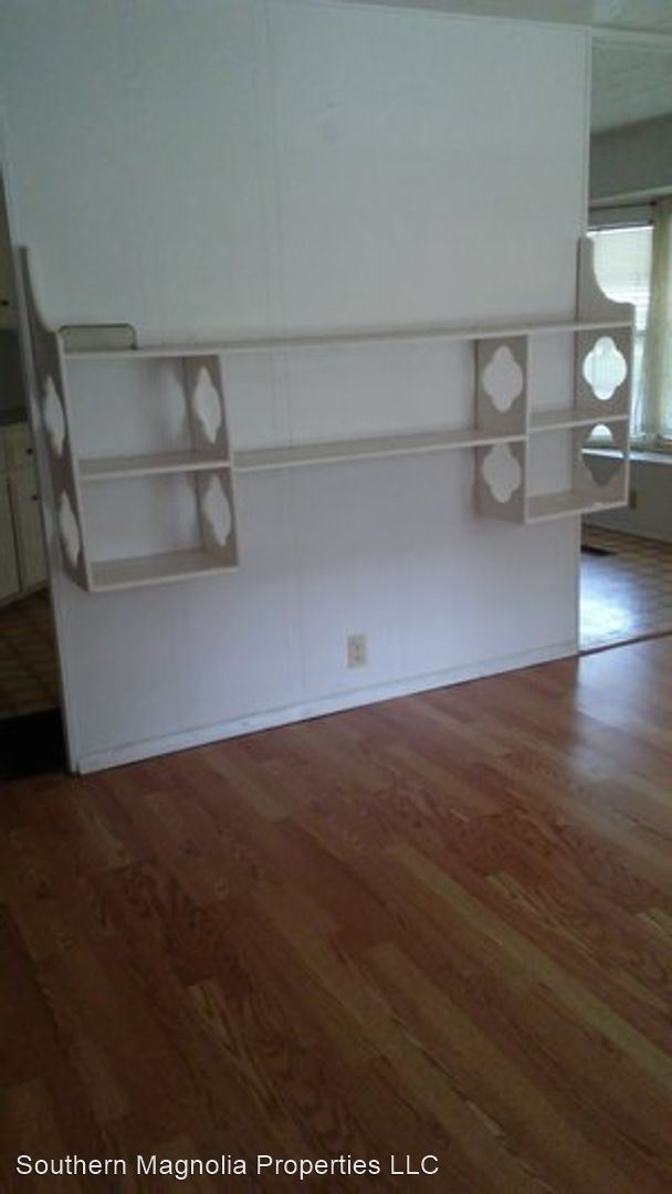 Building Photo - 2 br, 1.5 bath House - 120 Twin Lakes Circle