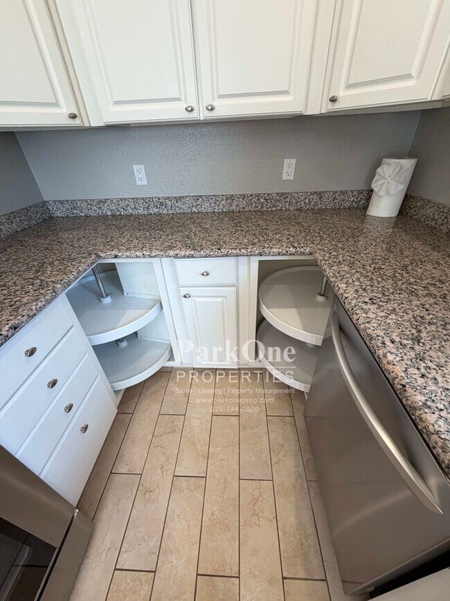 Foto del edificio - 5098 Black Oak Rd