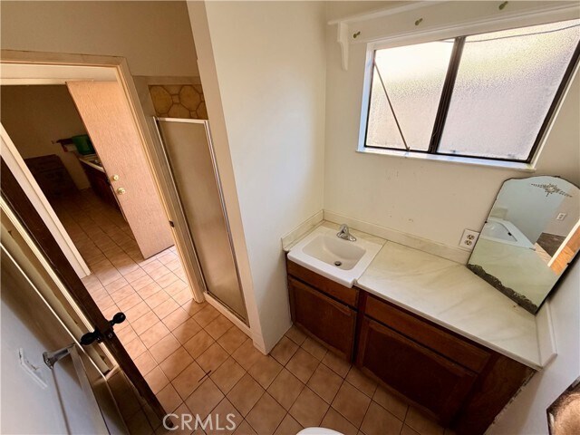 Foto del edificio - 118 E Escalones