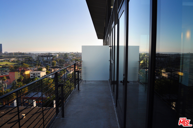 Building Photo - 1115 Sunset Blvd