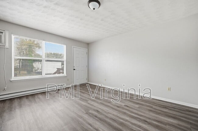 Foto del edificio - 2916 Pleasant Ave