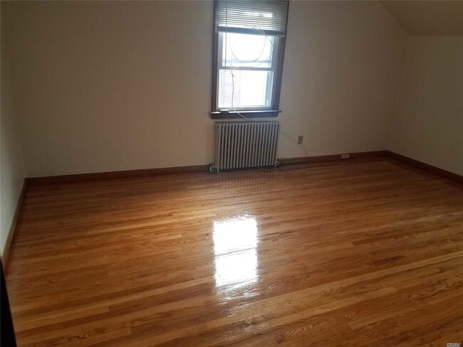 Building Photo - 52 Duncan Rd