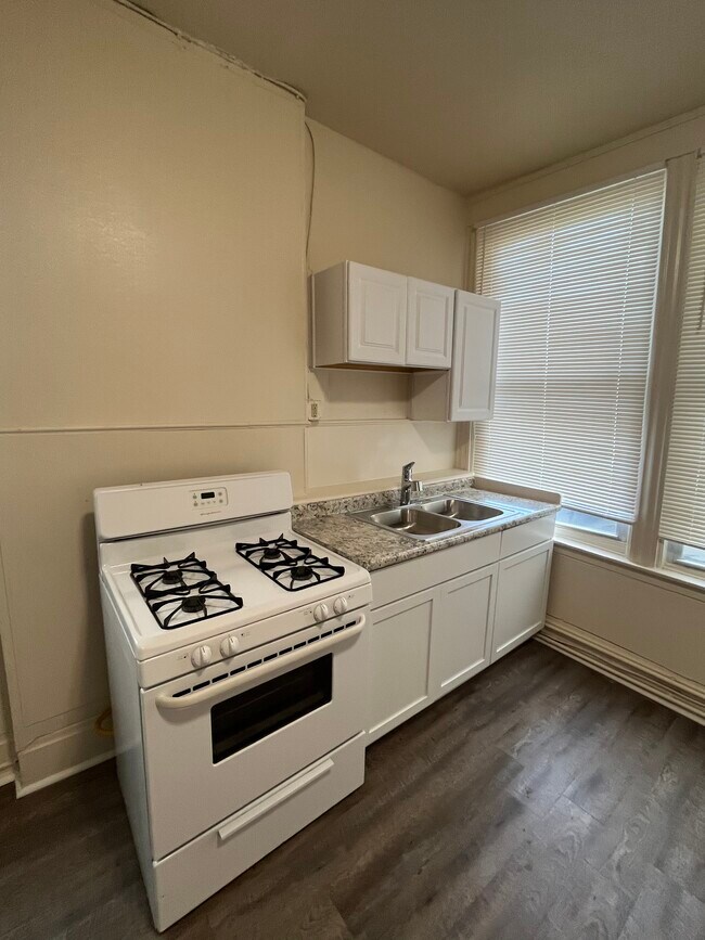 4635 Montgomery Rd Unit 2, Cincinnati, OH 45212 Rentals in Cincinnati