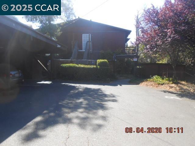 Primary Photo - 124 Benson Ave