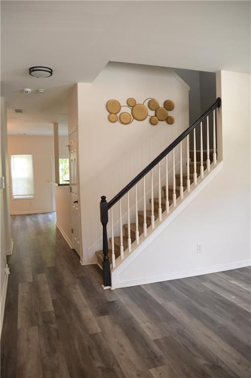 Foto del edificio - 3072 Cedar Glade Ln NE