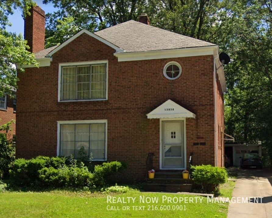 Primary Photo - 13838 Cedar Rd