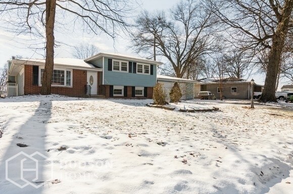 Primary Photo - 2415 Venus Ct