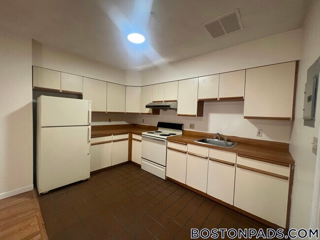 Foto del edificio - 81 Essex St