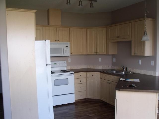 Building Photo - 2 bedroom in Grande Prairie AB T8X-0B8