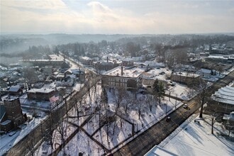 Building Photo - 25 E Spaulding St