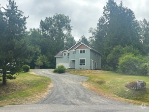 Building Photo - 4402 D St