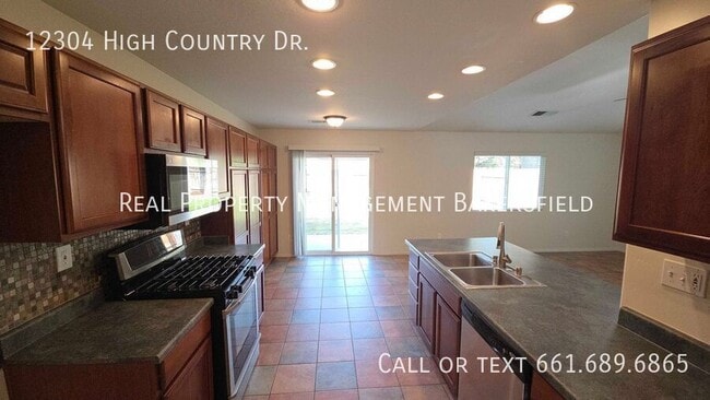 Foto del edificio - 12304 High Country Dr