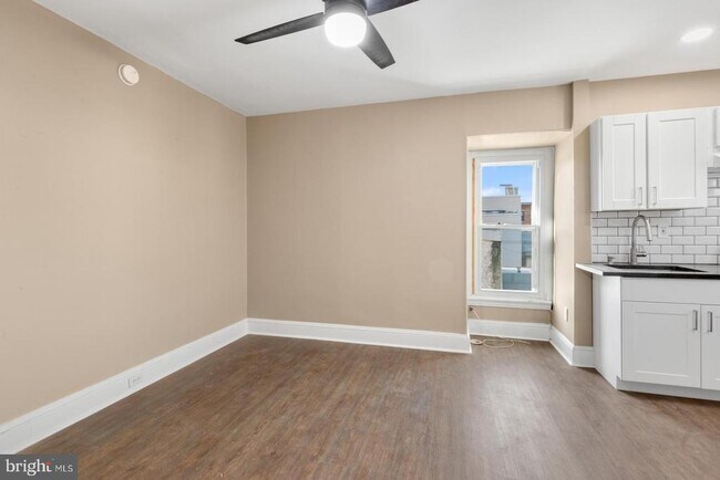 Foto del edificio - 113 Sumac St