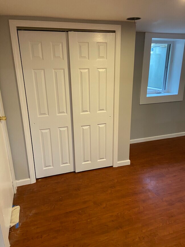 Foto del edificio - 121 Selden Blvd