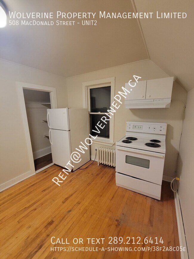 Photo du bâtiment - Duplex Beside the downtown in New Glasgow