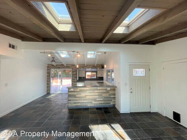 Foto del edificio - 3 br, 2 bath House - 2111 Magnolia Way