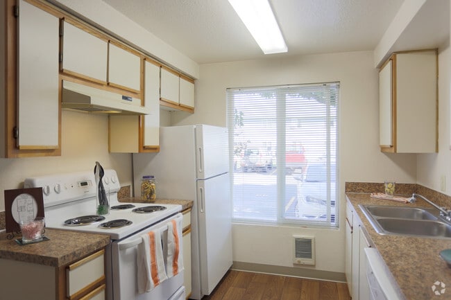 Interior Photo - New Heritage Apartments