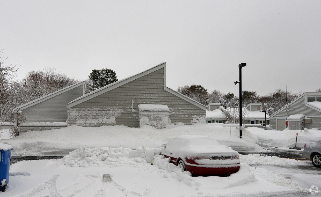Prence Grant Apartments in Marshfield, MA