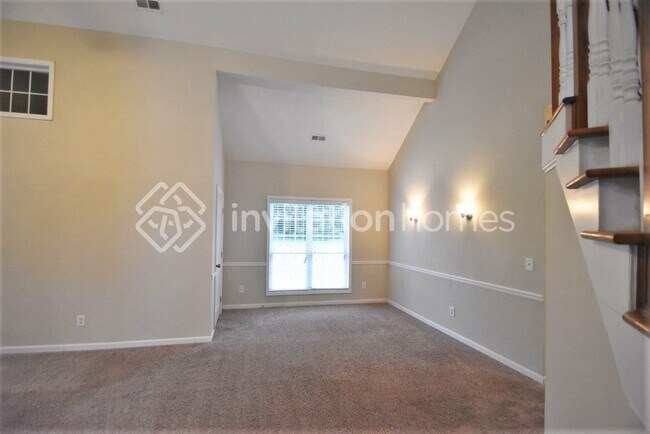 Building Photo - 105 Whiddon Dr