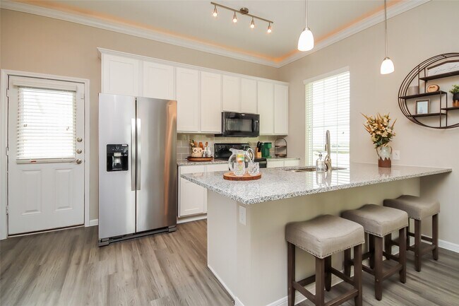 Foto del edificio - 19422 Sparrow Trl