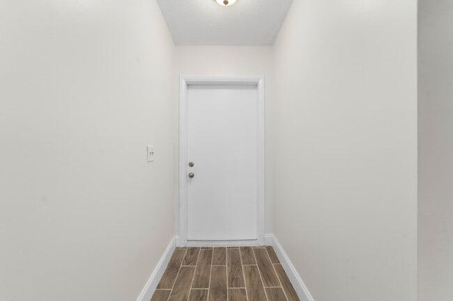 Foto del edificio - 2567 Dudley Dr W