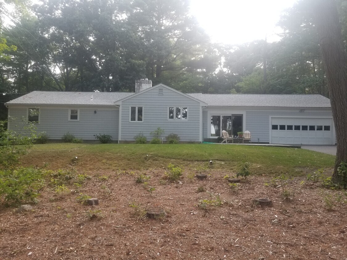 Foto principal - 576 Highland St