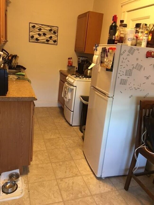 Foto del edificio - Nicely renovated 1 bed in a prime location in Allston!