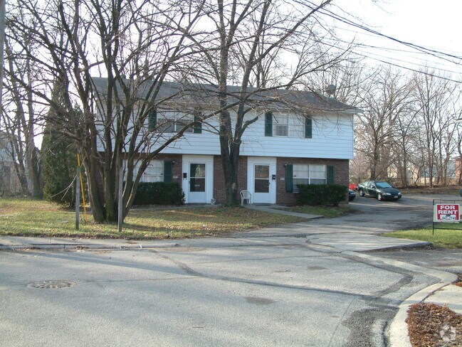 Building Photo - 7813-7835 Glenorchard Dr