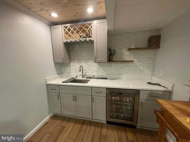 Building Photo - 214 Erford Rd