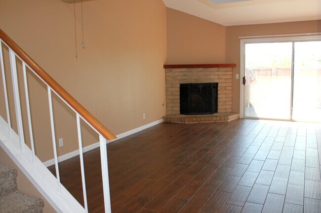 Living/Dining Area, Back Slider - 25 Quail Ridge Dr