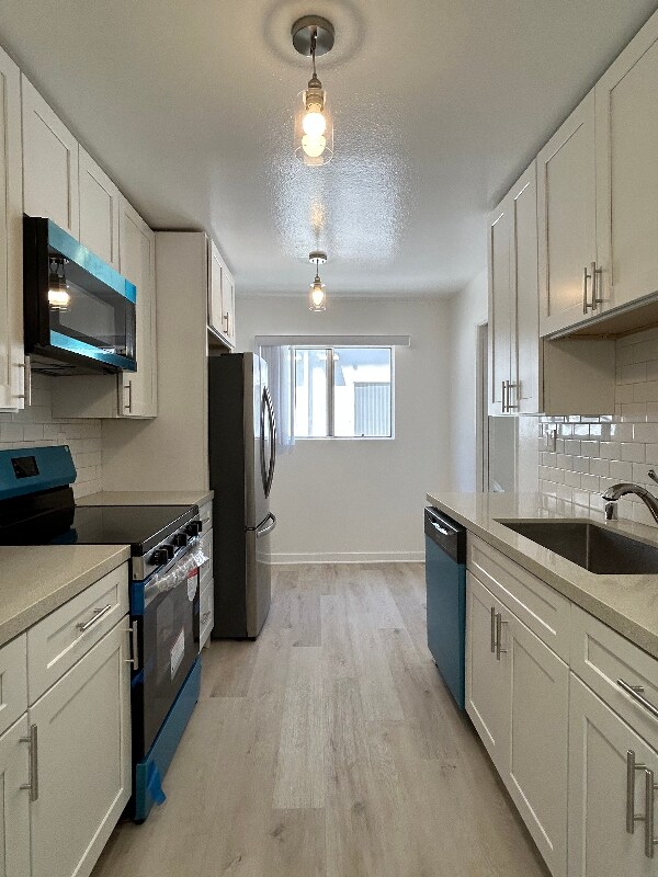 Foto del edificio - 5335 Yarmouth Ave