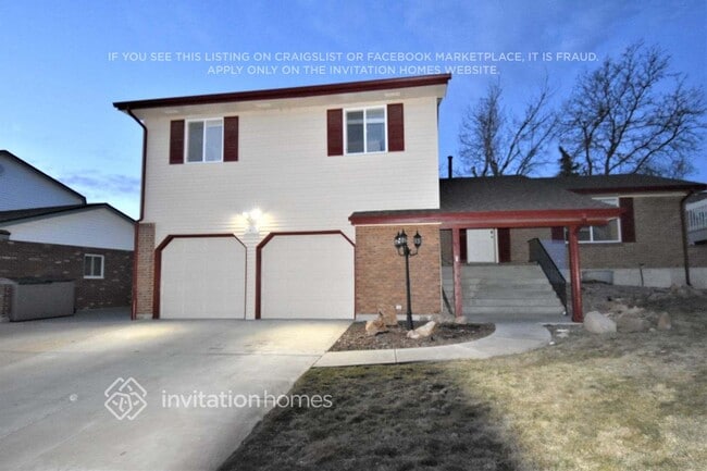 Building Photo - 10652 W 102nd Ave