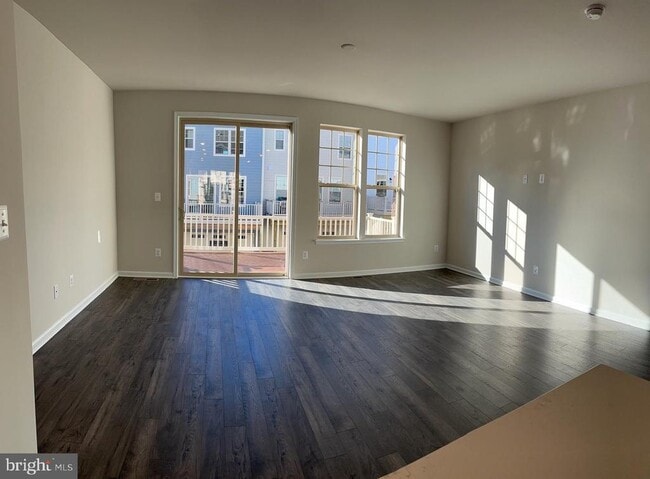 Building Photo - 9361 Barnes Lp